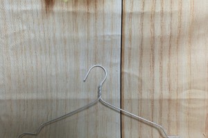 mẹo vặt hay từ chiếc móc áo ,điều  bạn không ngờ đến ?